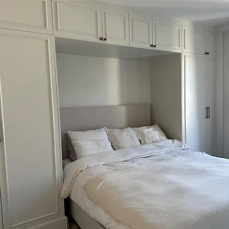 Modernized Flat In The Heart Of Vesterbro * Kopenhagen
