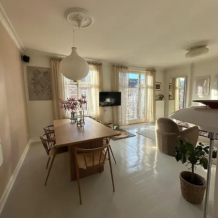 Leilighet Modernized Flat In The Heart Of Vesterbro